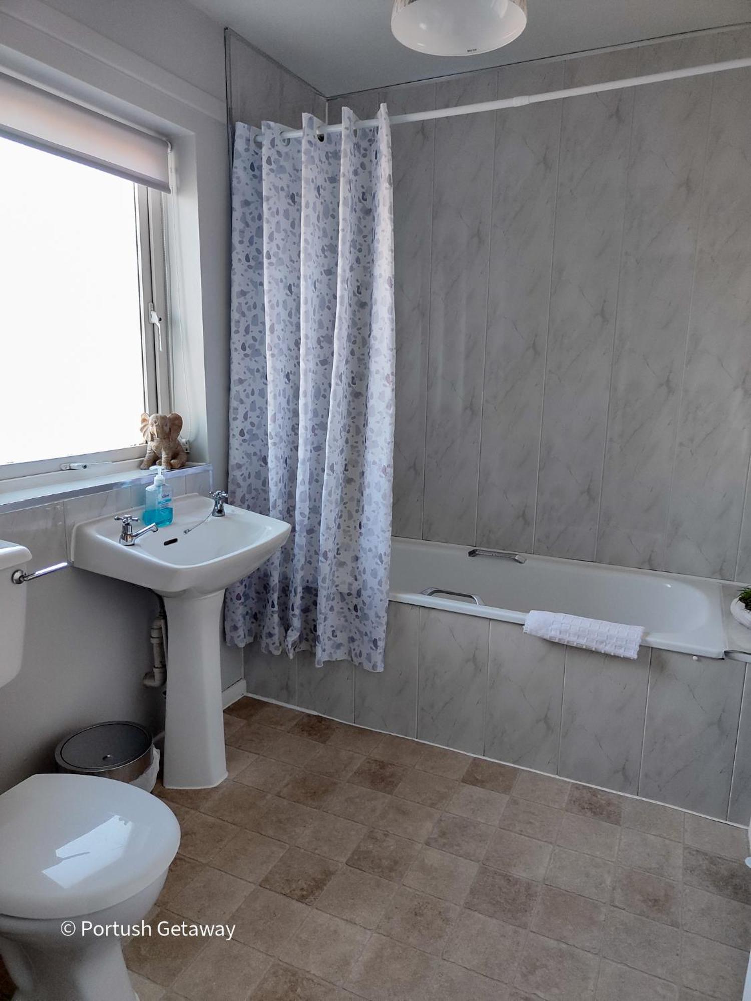 Portrush Getaway - Holiday Let Eksteriør billede